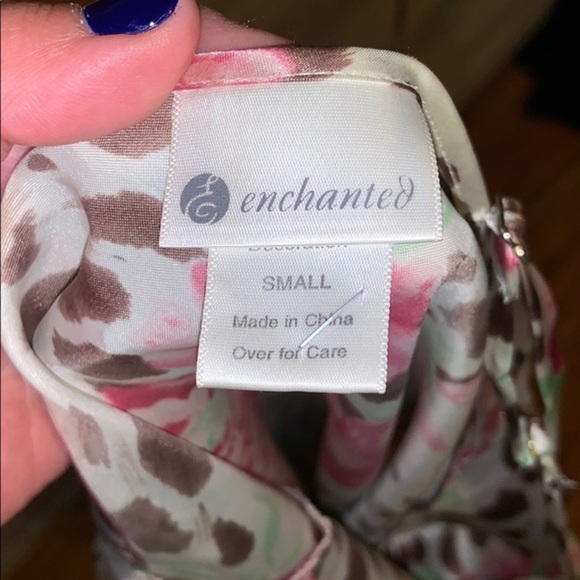 Robe and Nightie set - Picture 4 of 8